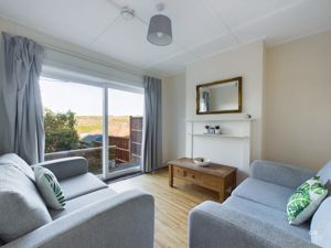 living area - click for photo gallery